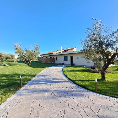 Bed and Breakfast La Campagna Di Peppe E Tullia Формія Екстер'єр фото